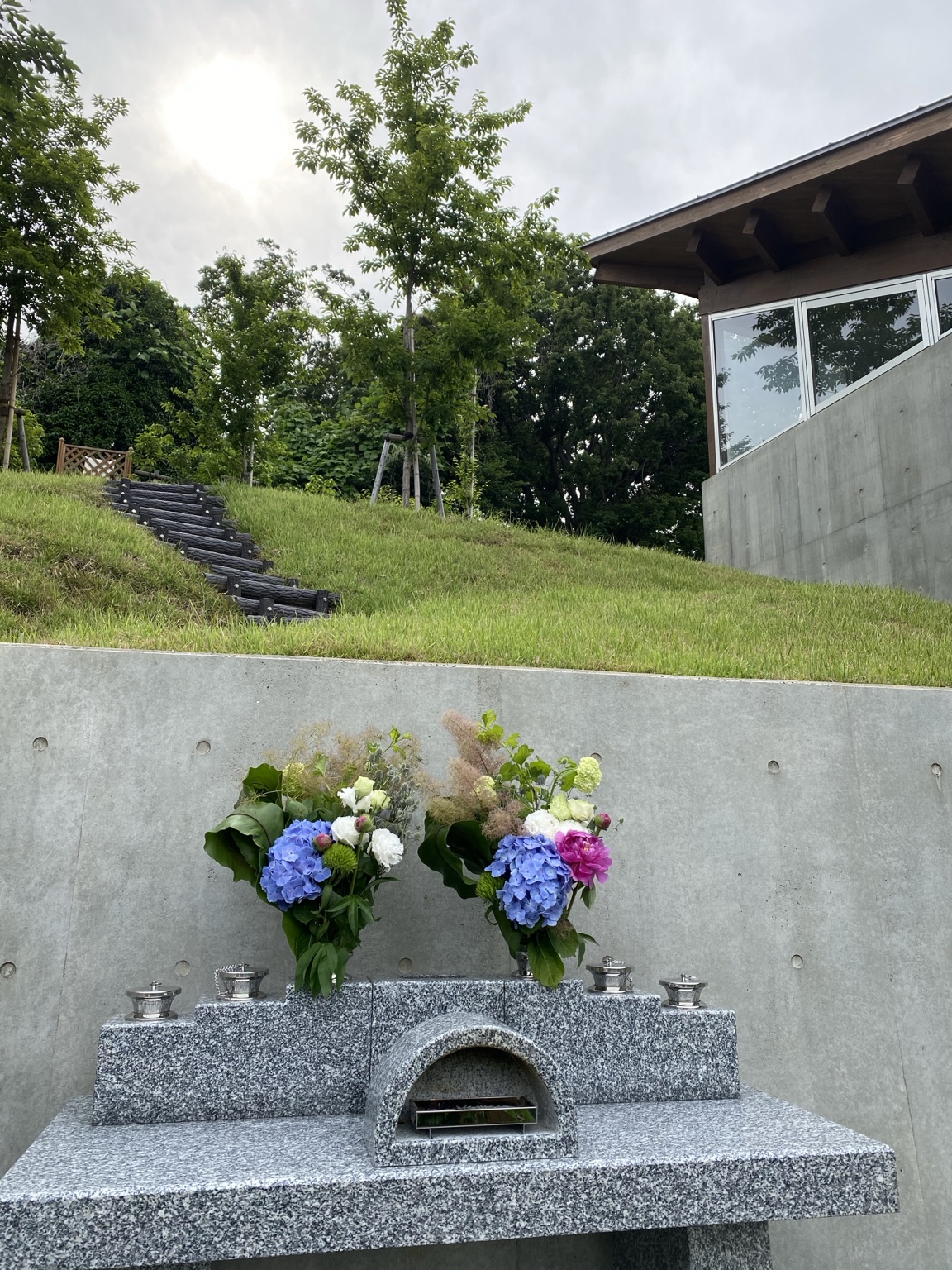 森の墓と獅子ヶ谷市民の森